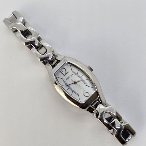 Fossil Women's Watch 20MM Gray Dial Bracelet Band 5.5"-6.75" New Battery - Picture 1 of 12